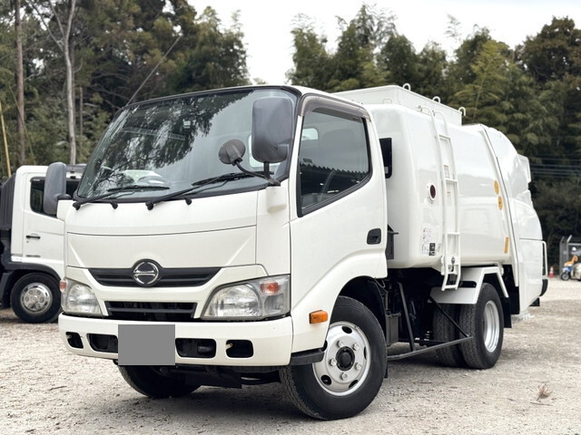 HINO Dutro Garbage Truck TKG-XZU600X 2015 7,500km
