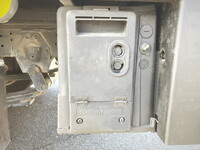 ISUZU Elf Aluminum Van TKG-NJR85AN 2013 89,759km_19