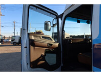 HINO Ranger Aluminum Wing 2PG-FD2ABG 2017 474,549km_28