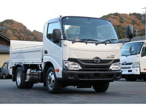 HINO Dutro Flat Body TKG-XZU675M 2016 197,000km_1