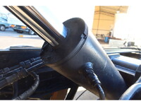 ISUZU Elf Garbage Truck PDG-NPR75N 2008 240,311km_21