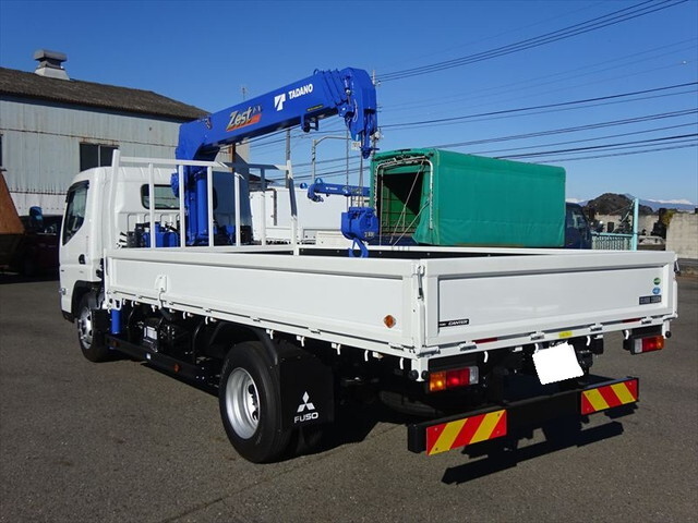 Canter Truck (With 4 Steps Of Cranes)_2