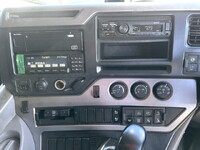 UD TRUCKS Quon Panel Wing 2PG-CG5CA 2020 408,000km_24