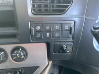 UD TRUCKS Quon Panel Wing 2PG-CG5CA 2020 408,000km_26