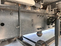 UD TRUCKS Quon Panel Wing 2PG-CG5CA 2020 408,000km_37