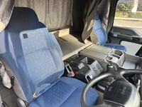 ISUZU Giga Refrigerator & Freezer Truck QKG-CYJ77A 2013 572,055km_18