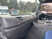 ISUZU Giga Refrigerator & Freezer Truck QKG-CYJ77A 2013 572,055km_25