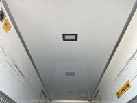 ISUZU Elf Panel Van TRG-NMR85AN 2018 397,070km_11