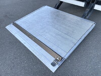 ISUZU Elf Panel Van TRG-NMR85AN 2018 397,070km_15