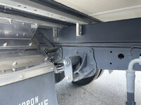 ISUZU Elf Panel Van TRG-NMR85AN 2018 397,070km_23