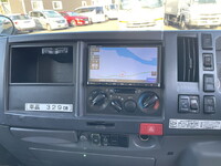 ISUZU Elf Panel Van TRG-NMR85AN 2018 397,070km_36