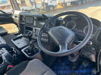 HINO Profia Trailer Head QPG-SH1EDDG 2017 305,002km_17