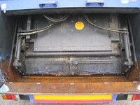 ISUZU Elf Garbage Truck PDG-NPR75N 2009 243,000km_7