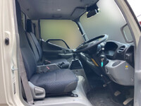 HINO Dutro Flat Body 2RG-XZC605M 2019 81,120km_28