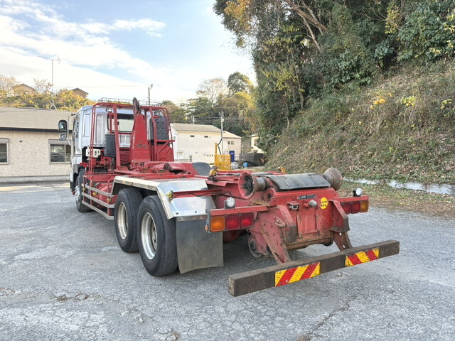 Giga Container Carrier Truck_2