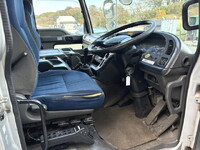 ISUZU Giga Container Carrier Truck QKG-CYZ77AM 2013 327,000km_26