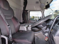 UD TRUCKS Quon Refrigerator & Freezer Truck 2PG-CD5CE 2021 645,500km_19