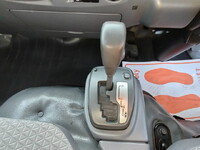 ISUZU Elf Aluminum Van TRG-NMR85AR 2018 177,967km_25