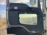 ISUZU Giga Self Loader QKG-CYH77A 2013 357,588km_28