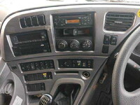 UD TRUCKS Quon Self Loader (With 4 Steps Of Cranes) QKG-CW5YL 2015 558,000km_32