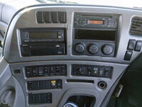 UD TRUCKS Quon Self Loader (With 4 Steps Of Cranes) QKG-CW5YL 2015 558,000km_40