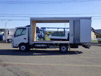 TOYOTA Dyna Truck with Accordion Door TSG-XKU710 2018 22,000km_11