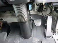 ISUZU Forward Refrigerator & Freezer Truck 2PG-FRR90S2 2018 653,000km_32