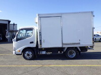 TOYOTA Dyna Refrigerator & Freezer Truck TKG-XZU675 2017 112,000km_4