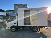 HINO Dutro Refrigerator & Freezer Truck TPG-XZC605M 2018 282,000km_9