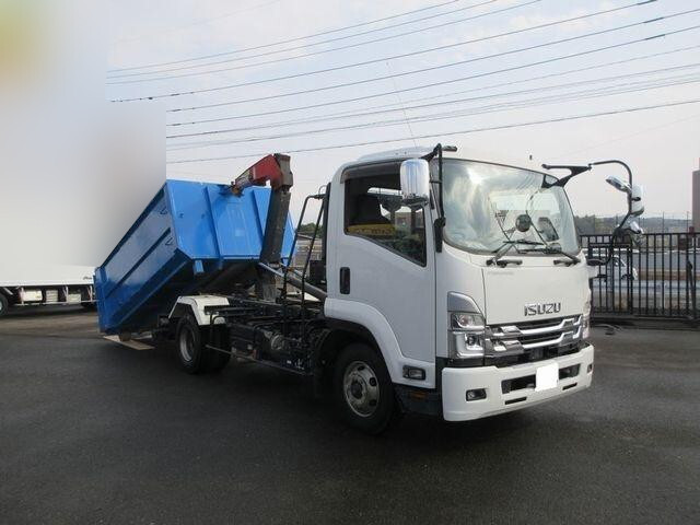 ISUZU Forward Container Carrier Truck 2RG-FRR90S2 2022 60,000km_1