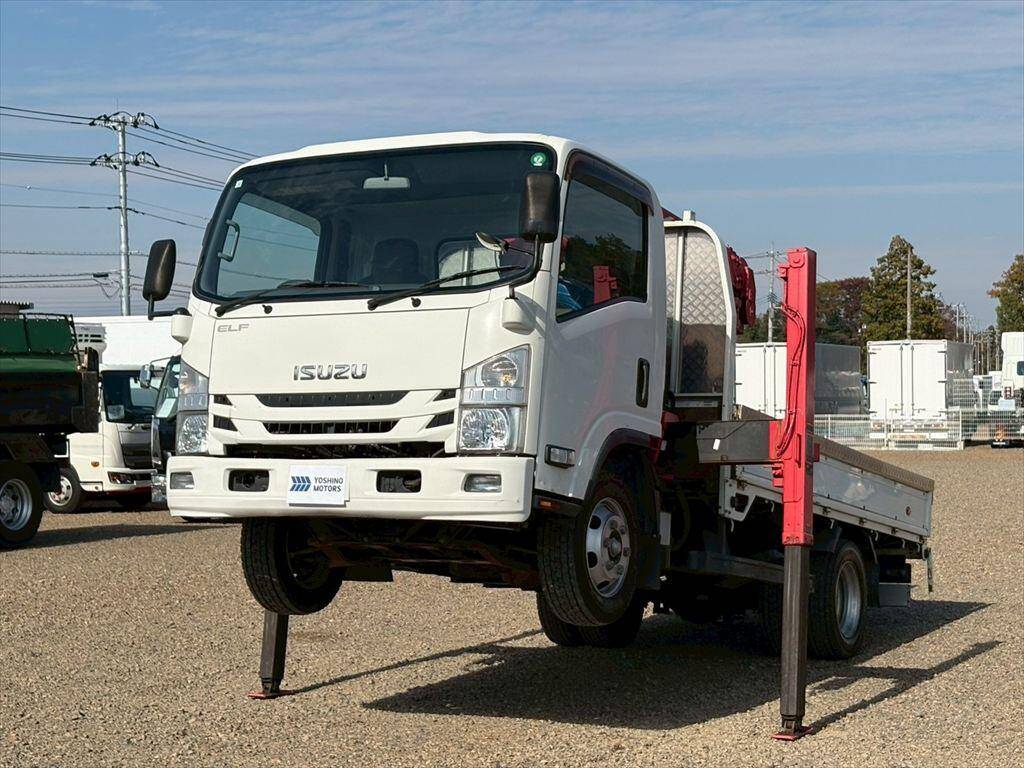 ISUZU Elf Self Loader (With 4 Steps Of Cranes) TPG-NPR85AR 2015 91,000km