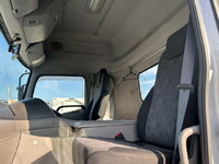 UD TRUCKS Quon Trailer Head QPG-GK5XAB 2016 347,000km_15