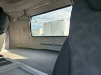 UD TRUCKS Quon Trailer Head QPG-GK5XAB 2016 347,000km_17