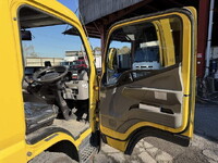 MITSUBISHI FUSO Canter Truck (With 3 Steps Of Cranes) 2PG-FEB90 2021 145,476km_19