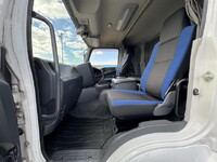 ISUZU Giga Refrigerator & Freezer Truck QKG-CYL77B 2016 58,000km_10