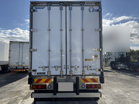 ISUZU Giga Refrigerator & Freezer Truck QKG-CYL77B 2016 58,000km_7