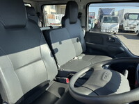 ISUZU Elf Double Cab TRG-NJS85A 2018 78,328km_28