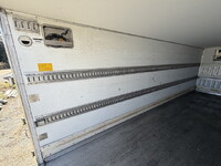 ISUZU Forward Refrigerator & Freezer Truck TKG-FRR90T2 2016 672,500km_14