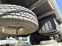 ISUZU Forward Refrigerator & Freezer Truck TKG-FRR90T2 2016 672,500km_21