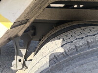 ISUZU Forward Refrigerator & Freezer Truck TKG-FRR90T2 2016 672,500km_23