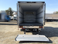 ISUZU Forward Refrigerator & Freezer Truck TKG-FRR90T2 2016 672,500km_7