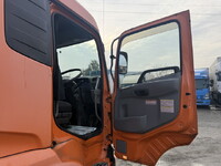 UD TRUCKS Quon Hip Lifter QKG-CG5ZL 2014 730,000km_32