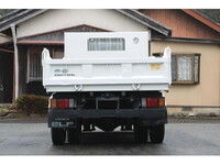 ISUZU Elf Dump BKG-NJR85AN 2010 123,000km_6