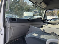 UD TRUCKS Quon Panel Wing 2PG-CG5CA 2020 404,011km_13