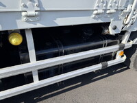 UD TRUCKS Quon Panel Wing 2PG-CG5CA 2020 404,011km_30