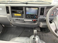 ISUZU Elf Panel Van TRG-NHR85AN 2017 177,000km_17