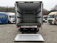 ISUZU Forward Refrigerator & Freezer Truck TKG-FRR90T2 2016 831,100km_11