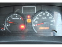 ISUZU Elf Aluminum Van TRG-NMR85AR 2018 125,000km_33