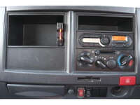 ISUZU Elf Aluminum Van TRG-NMR85AR 2018 125,000km_34