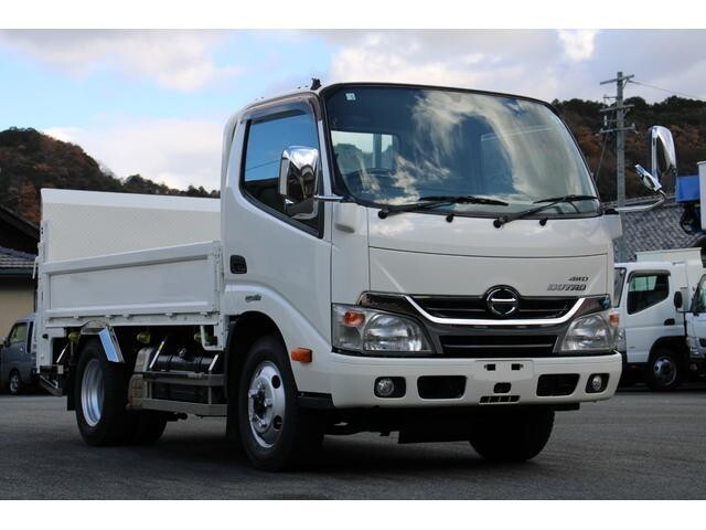 HINO Dutro Flat Body TKG-XZU675M 2016 182,000km